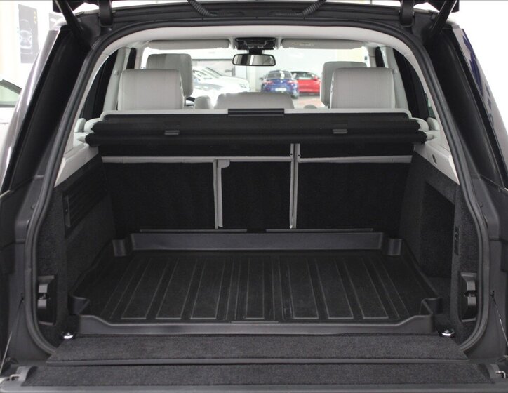 Land Rover Range Rover SUV / Terénní 3,0 l 190 kw