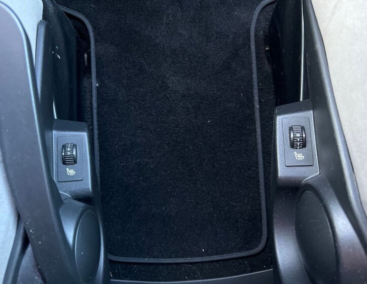 Peugeot 807 MPV 2,0 l 120 kw