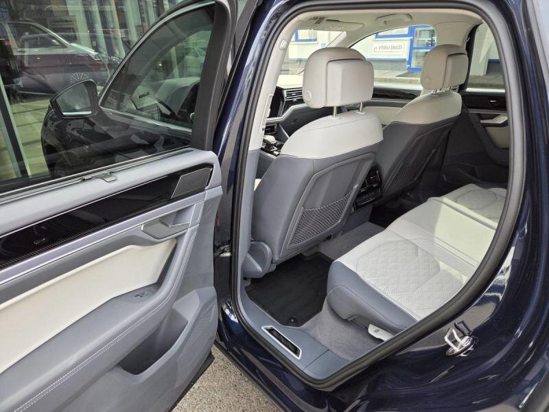 Volkswagen Touareg SUV 3,0 l 210 kw