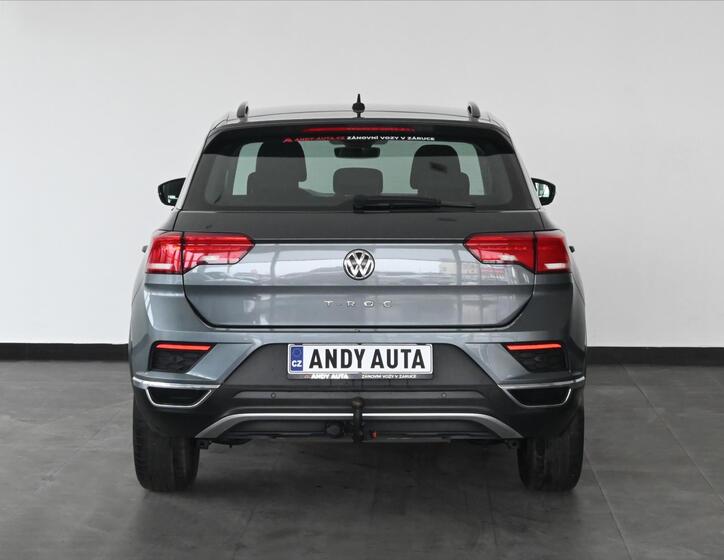 Volkswagen T-Roc 4