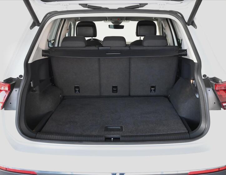 Volkswagen Tiguan Allspace 6