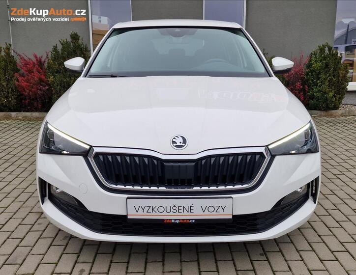 Škoda Scala 4