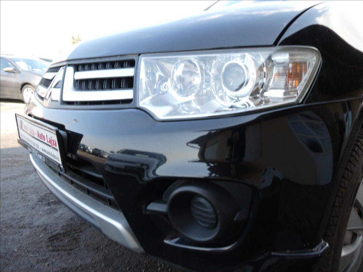 Mitsubishi L200 Pick-up 2,5 l 100 kw