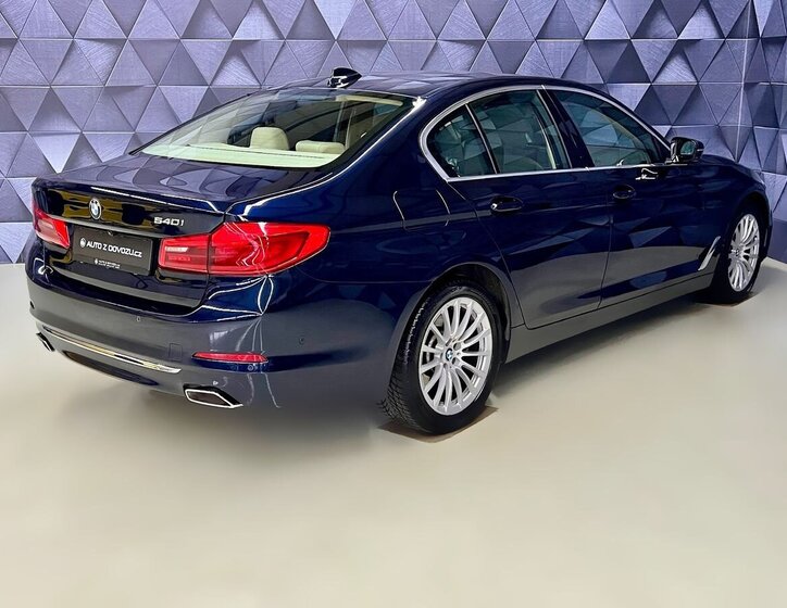 BMW Řada 5 Sedan / Limuzína 3,0 l 250 kw