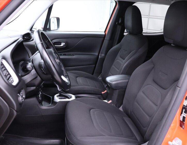 Jeep Renegade SUV 2,0 l 510 kw