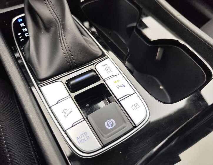 Hyundai Tucson SUV 1,6 l 118 kw