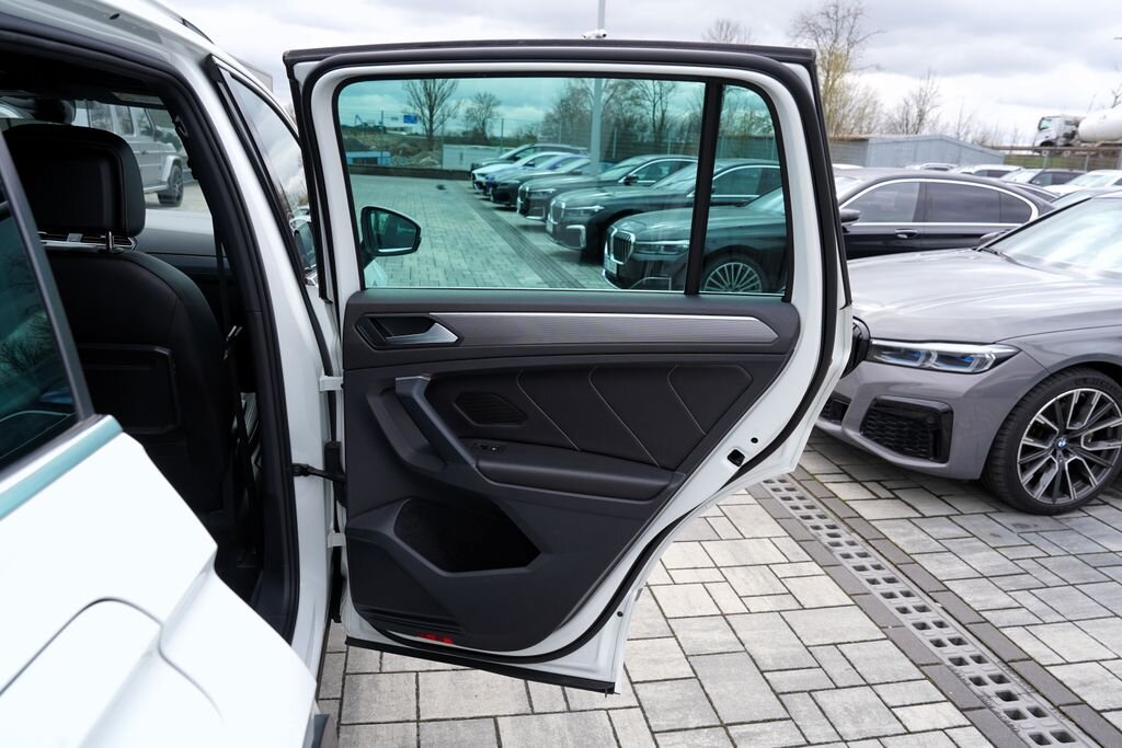 Volkswagen Tiguan SUV / Terénní 2,0 l 169 kw