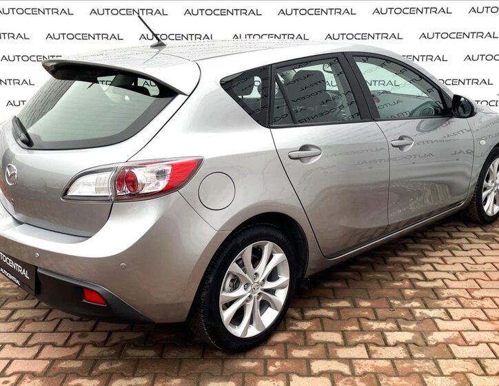 Mazda 3 Hatchback 2,0 l 110 kw