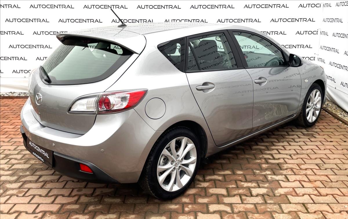 Mazda 3 Hatchback 2,0 l 110 kw