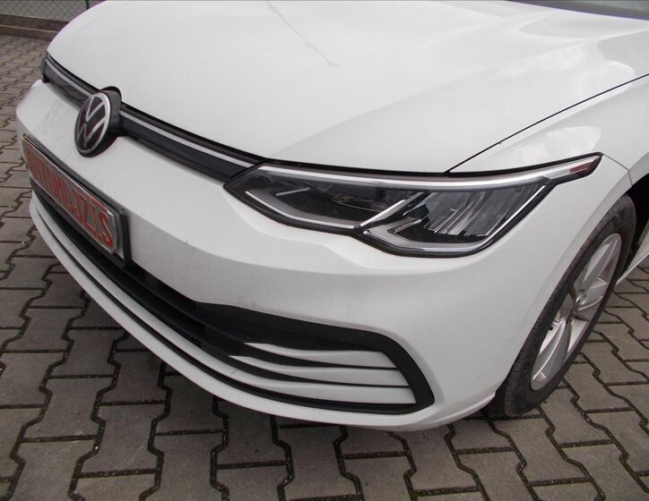 Volkswagen Golf Kombi 1,5 l 96 kw