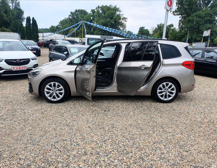 BMW Řada 2 17