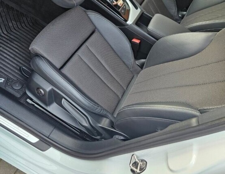 Audi A4 Sedan / Limuzína 0,0 0