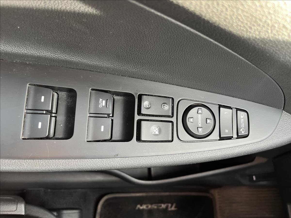 Hyundai Tucson SUV / Terénní 2,0 l 100 kw