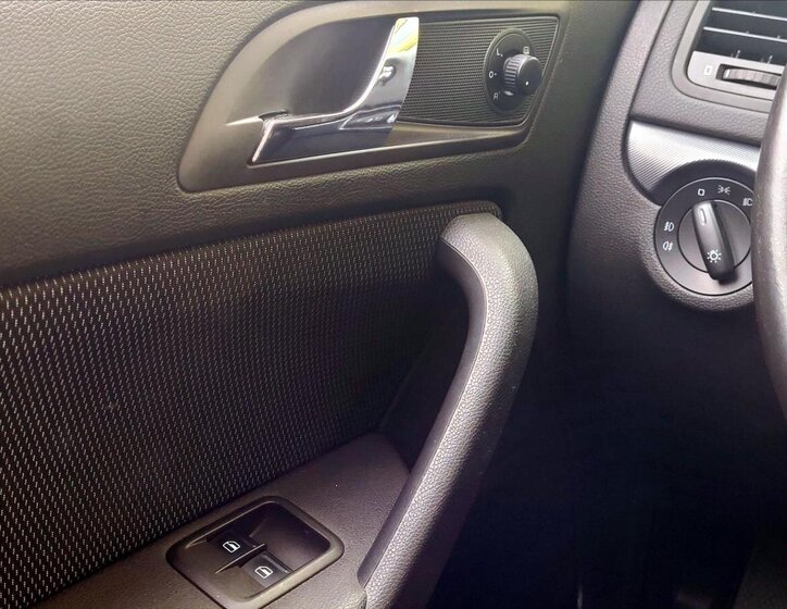 Škoda Yeti SUV / Terénní 1,2 l 77 kw