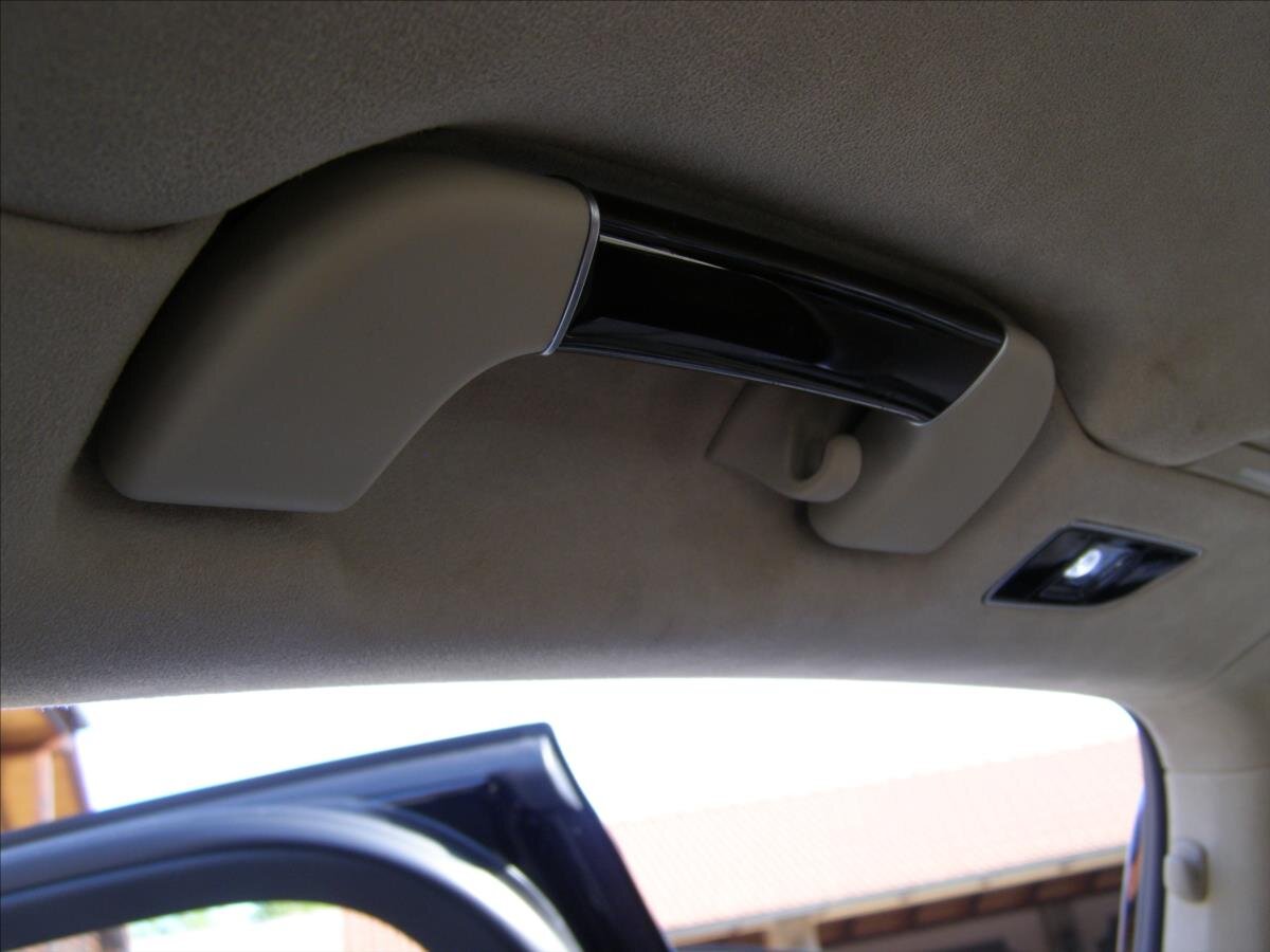 Audi A8 Sedan / Limuzína 6,3 l 368 kw