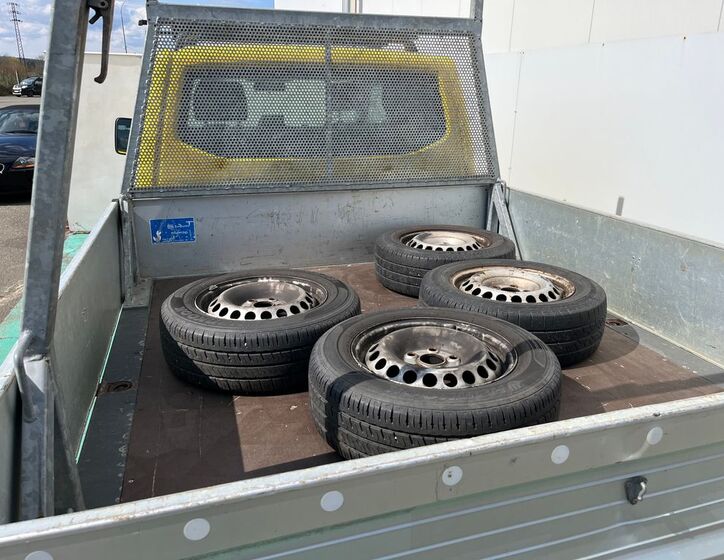 Volkswagen Transporter 12