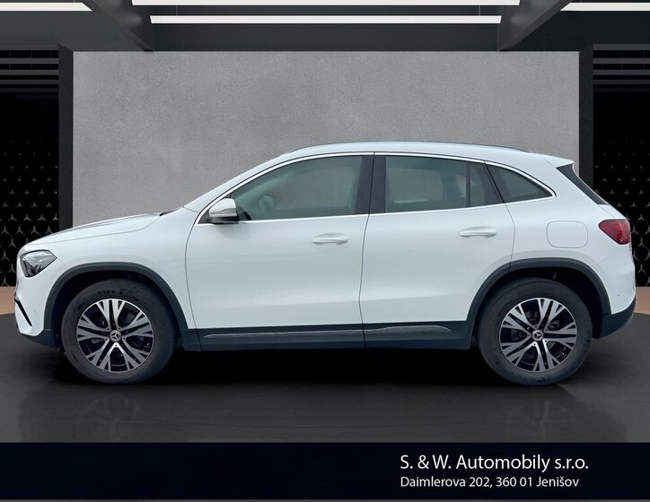 Mercedes-Benz GLA SUV / Terénní 2,0 l 110 kw