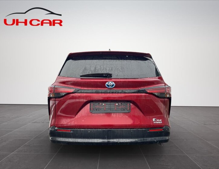 Toyota Sienna MPV 2,5 l 180 kw