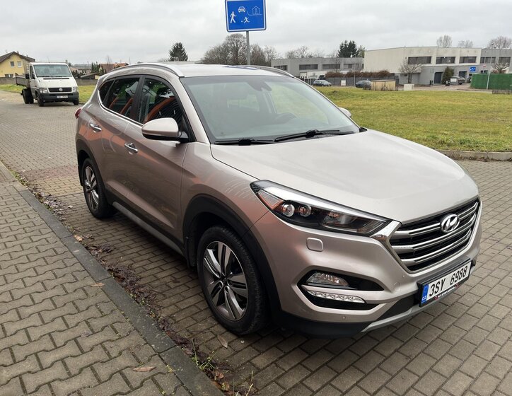 Hyundai Tucson 2