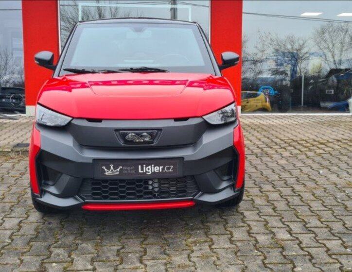 Ligier JS 50 Hatchback 0,0 6 kw