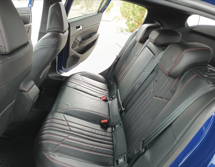 Peugeot 308 Hatchback 2,0 l 130 kw