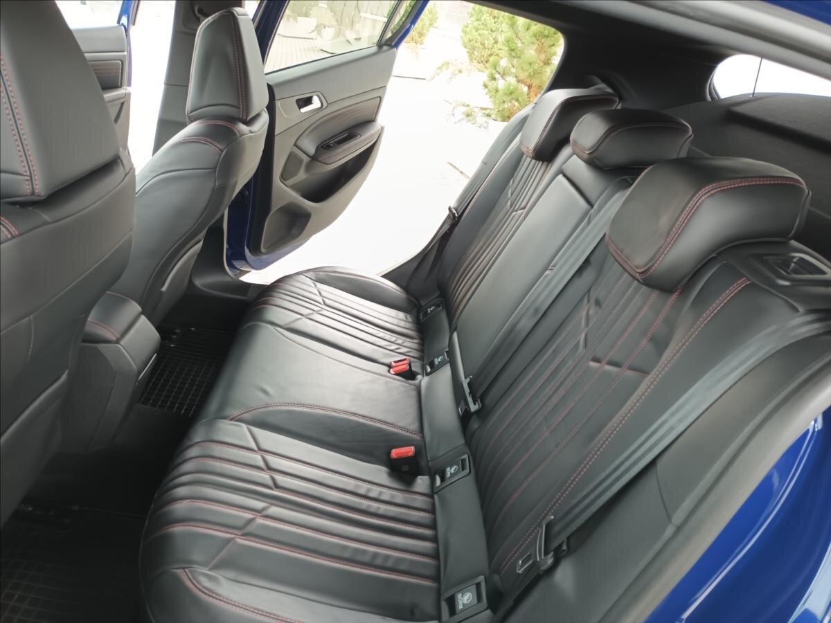 Peugeot 308 Hatchback 2,0 l 130 kw