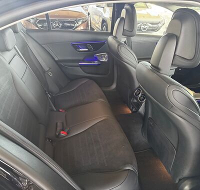 Mercedes-Benz Třídy C 12