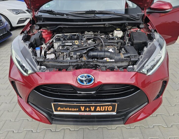 Toyota Yaris Hatchback 1,5 l 68 kw