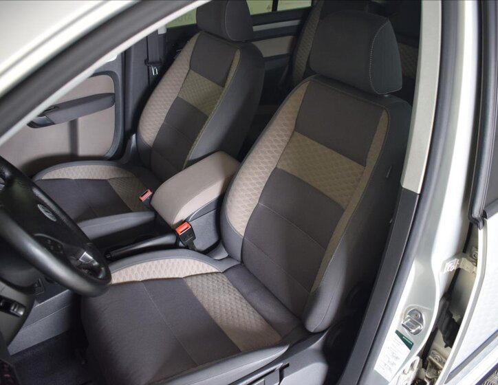 Volkswagen Touran MPV 1,4 l 103 kw