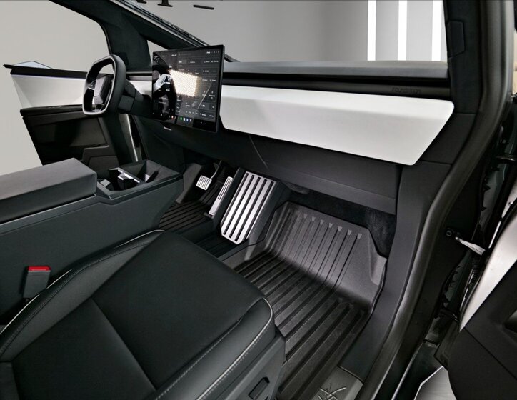 Tesla Ostatní SUV 0,0 450 kw