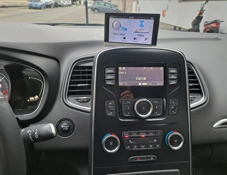 Renault Grand Scénic MPV 1,8 l 88 kw