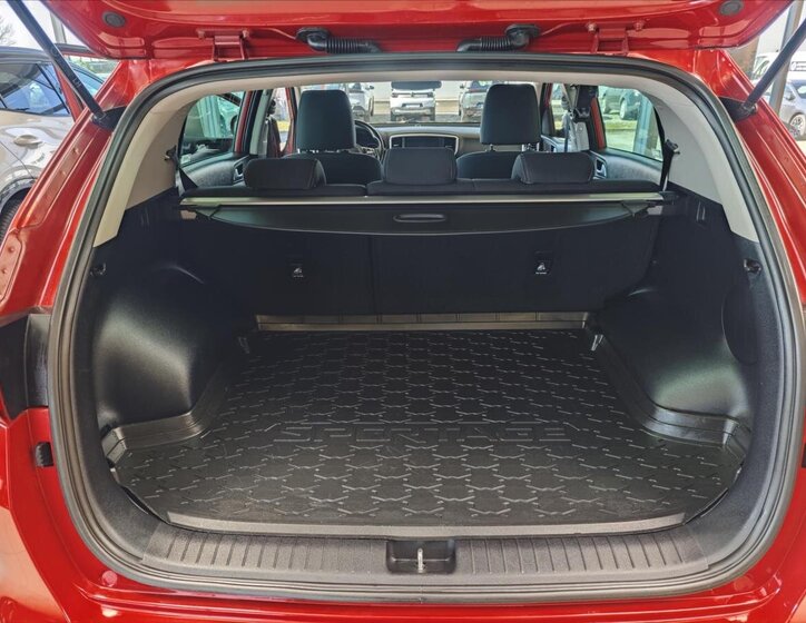 KIA Sportage SUV / Terénní 1,6 l 100 kw