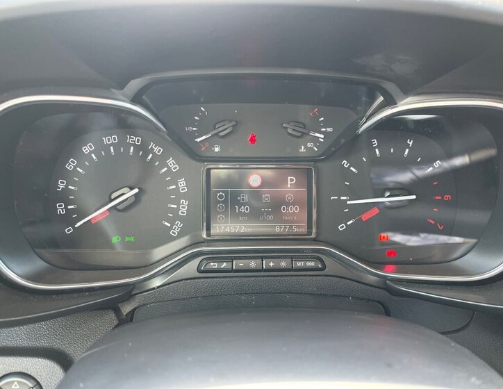 Citroën Berlingo MPV 1,5 l 96 kw