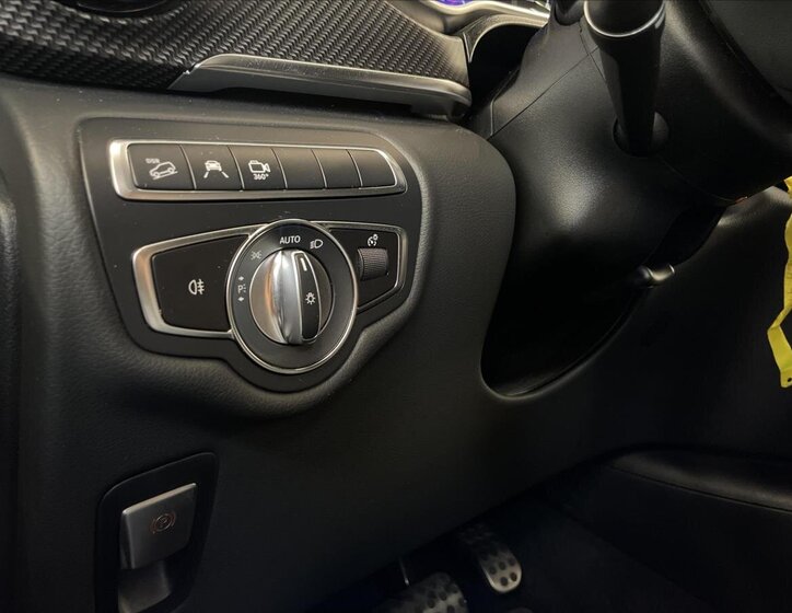 Mercedes-Benz Třídy V MPV 2,0 l 174 kw