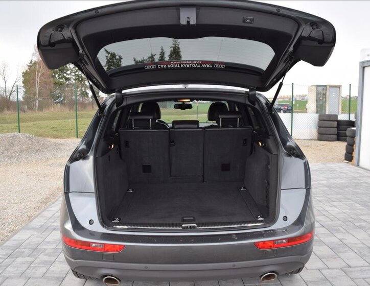 Audi Q5 SUV / Terénní 3,0 l 180 kw