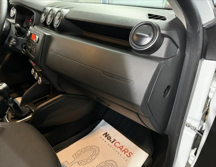 Dacia Duster SUV 999,0 74 kw