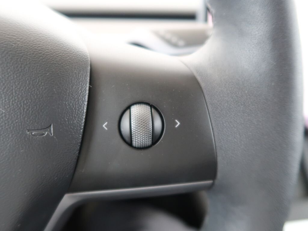 Tesla Model 3 Sedan / Limuzína 0,0 0