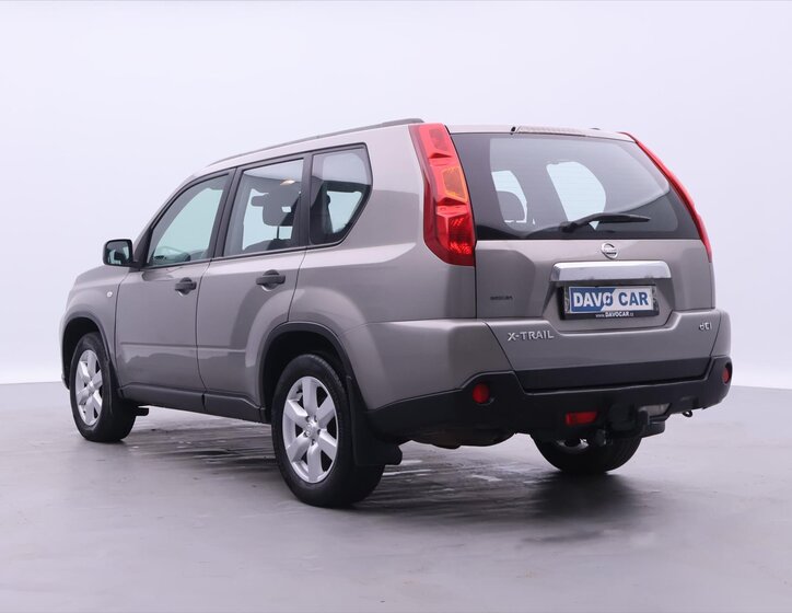 Nissan X-Trail SUV / Terénní 2,0 l 110 kw