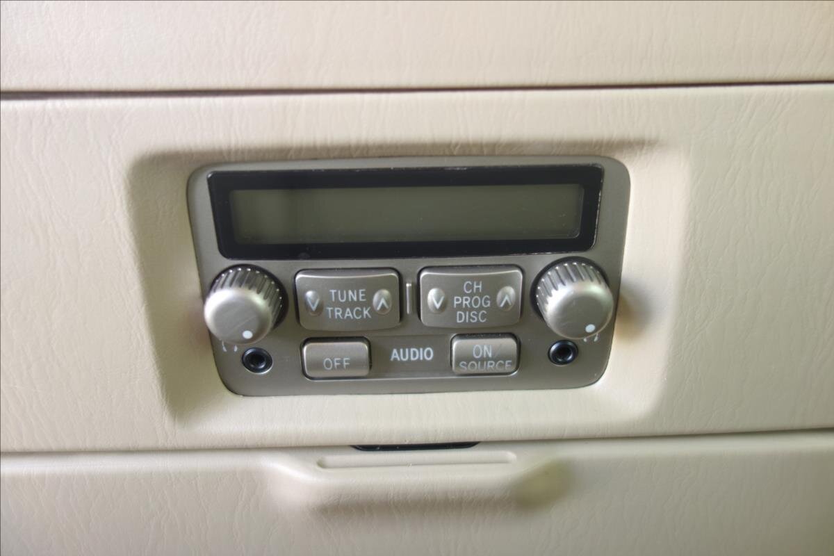 Toyota Land Cruiser SUV 4,7 l 175 kw