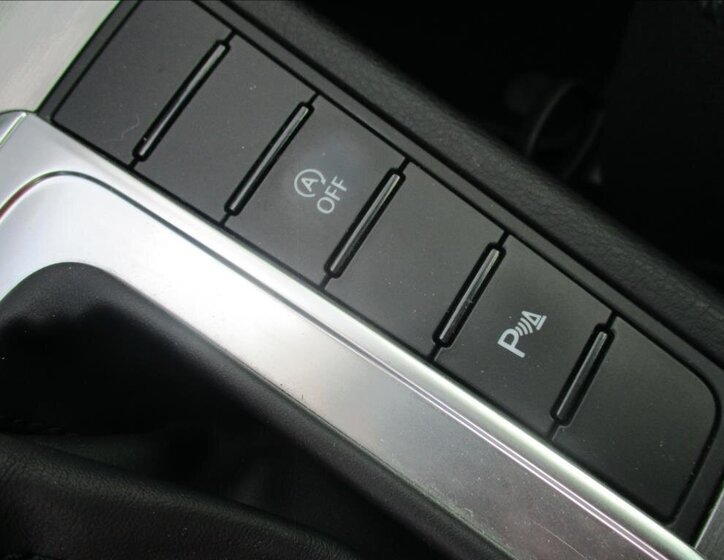 Volkswagen Passat Kombi 1,4 l 90 kw