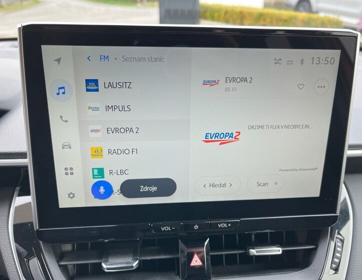 Toyota Corolla Cross SUV / Terénní 1,8 l 72 kw