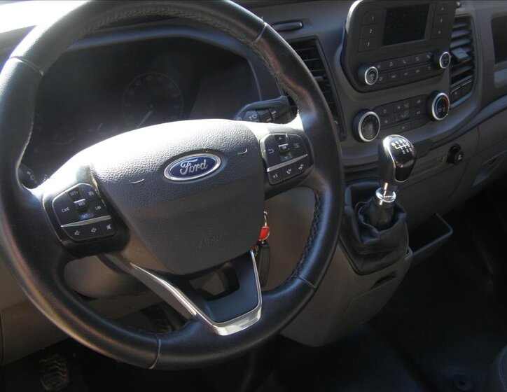 Ford Transit 15