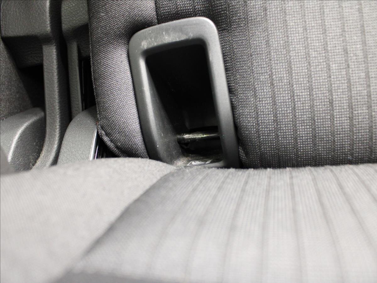 Volkswagen Touran SUV / Terénní 1,2 l 81 kw