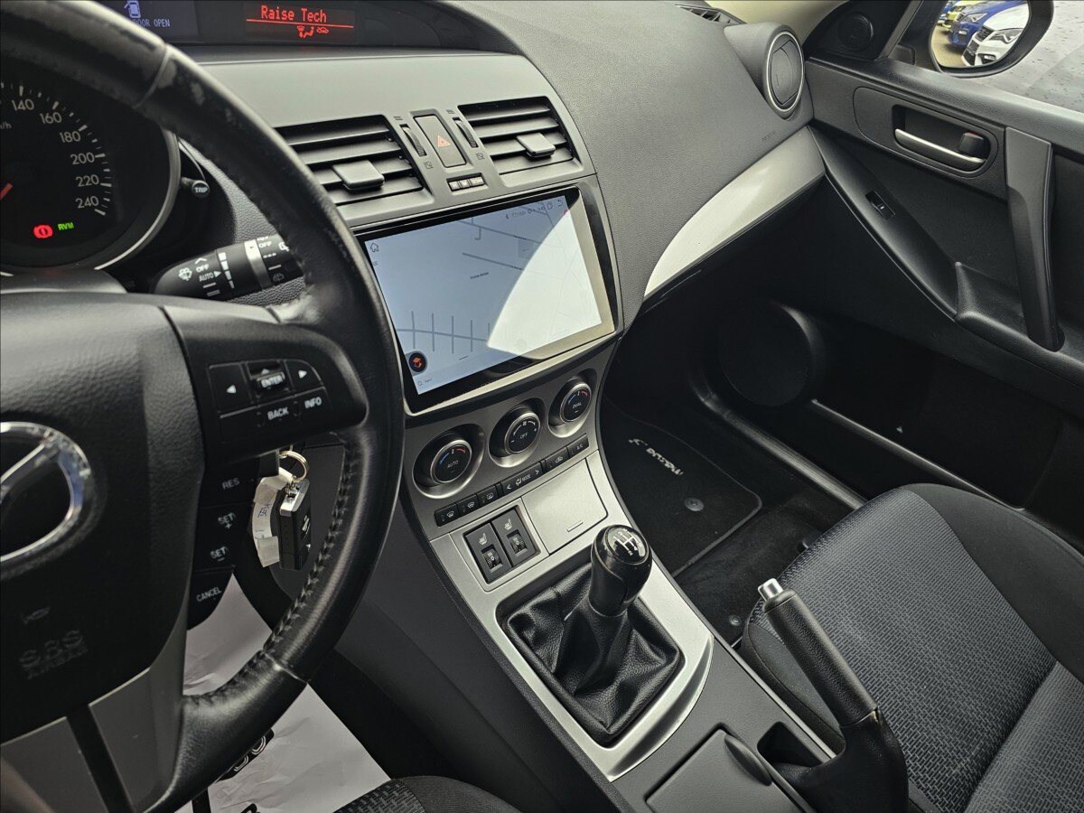 Mazda 3 Hatchback 1,6 l 77 kw