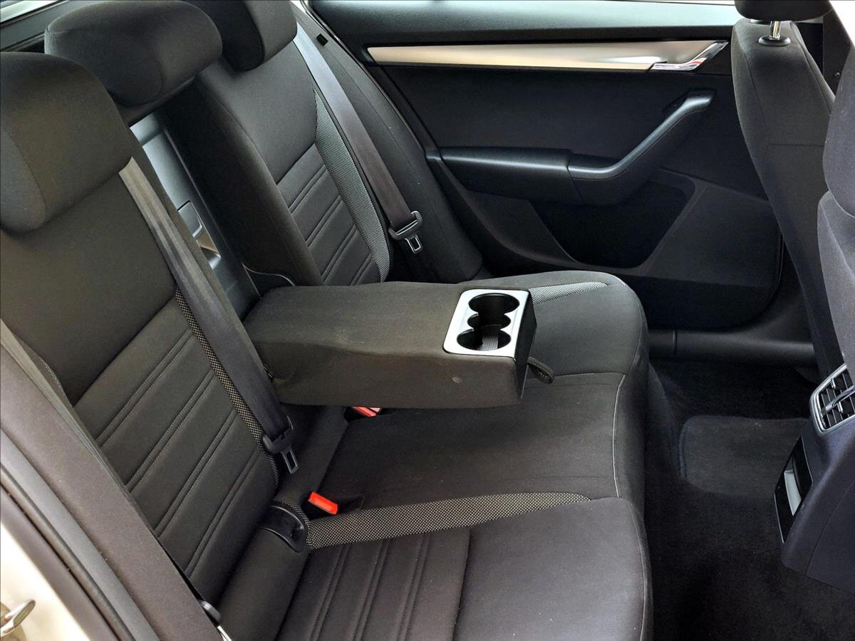 Škoda Octavia Kombi 1,6 l 85 kw