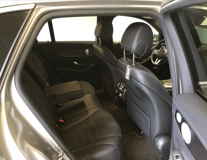 Mercedes-Benz GLC 11