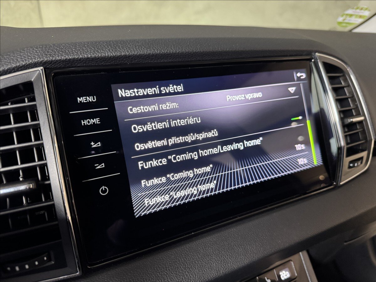 Škoda Karoq SUV / Terénní 2,0 l 110 kw