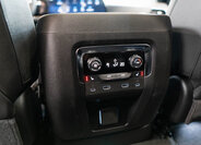 Chevrolet Suburban SUV 6,2 l 313 kw