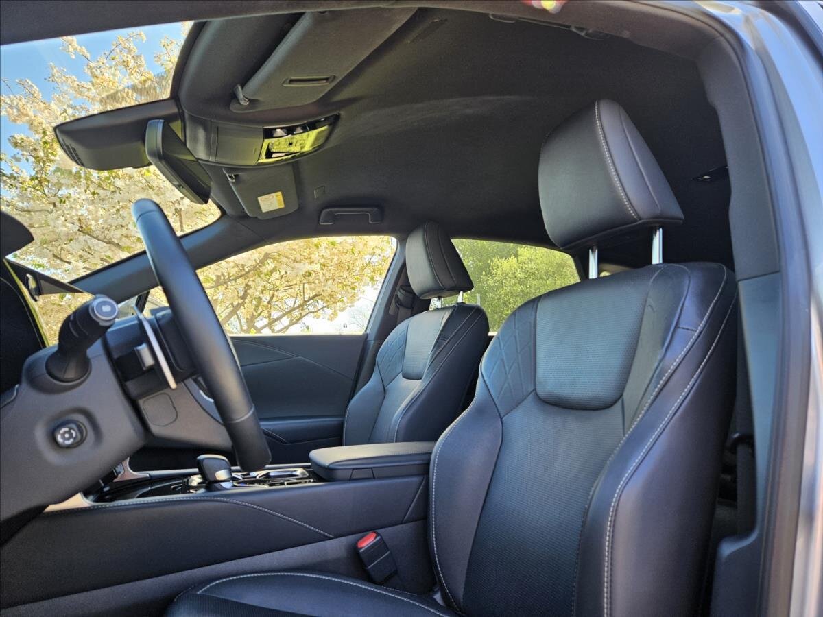 Lexus RX 350h SUV / Terénní 2,5 l 184 kw
