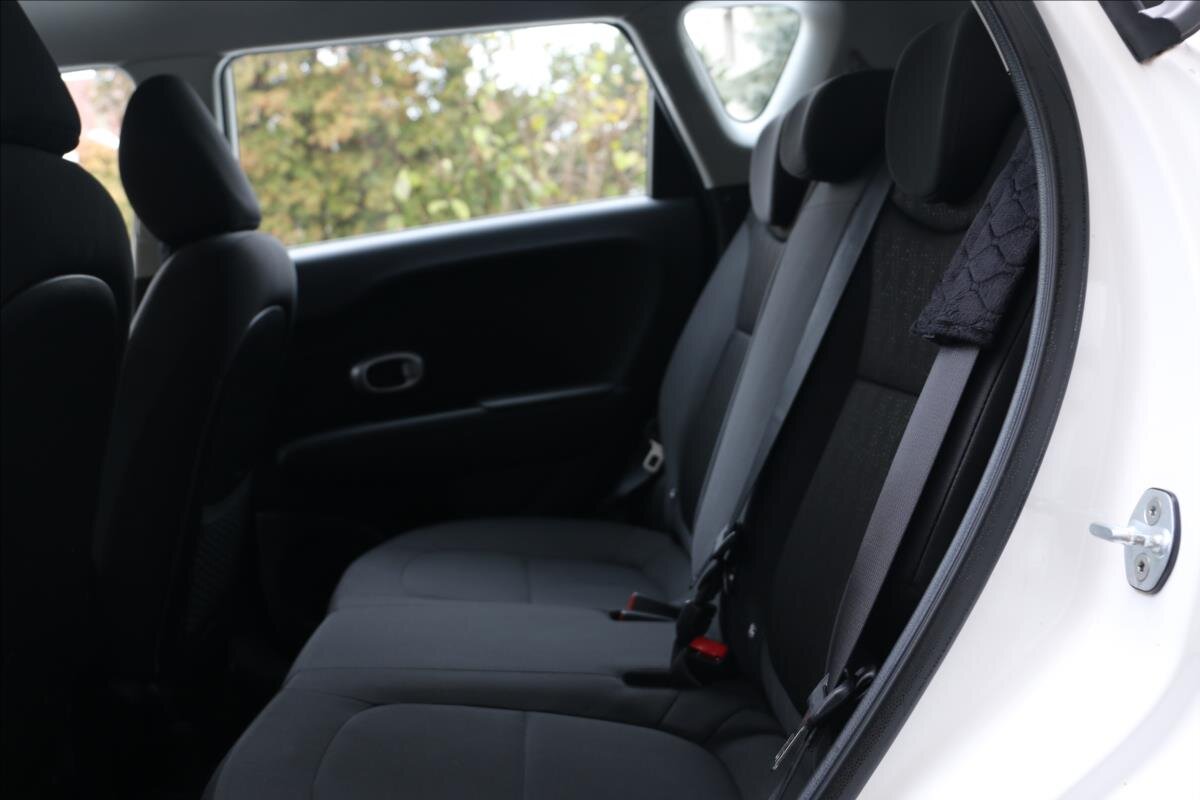 KIA Soul Hatchback 1,6 l 97 kw